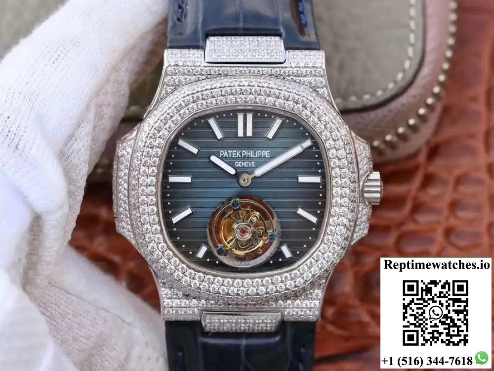 Patek Philippe Nautilus Jumbo 5711 Tourbillon Blue Dial R8 Factory - Watches