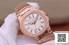 Patek Philippe Nautilus Ladies 7010/1R-011 Silver Dial - Watches