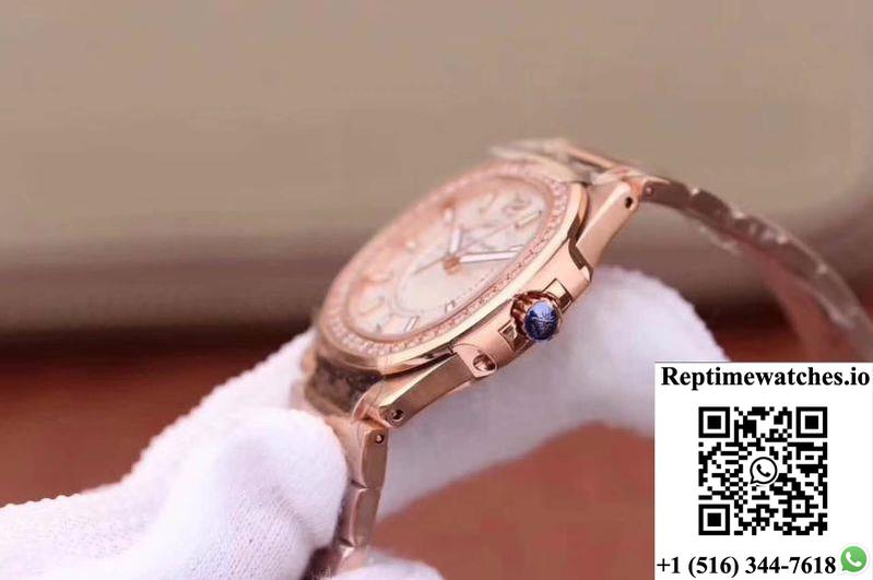 Patek Philippe Nautilus Ladies 7010/1R-011 Silver Dial-Rep Time Watches