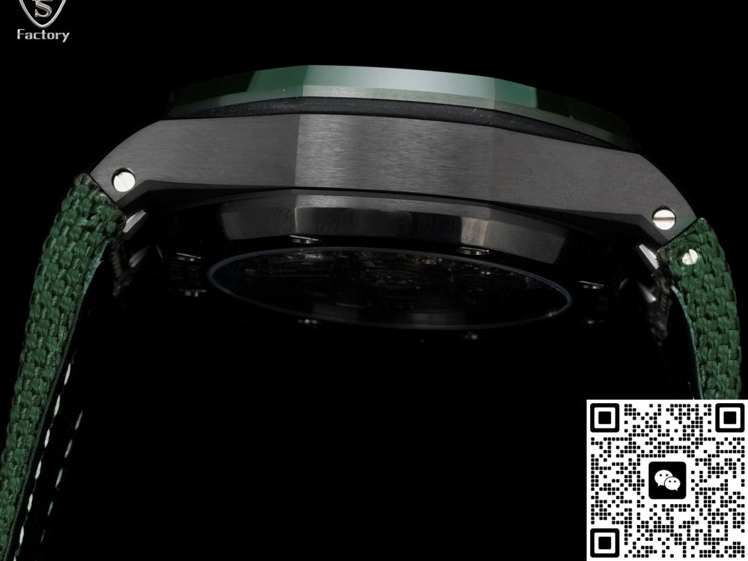 Audemars Piguet Royal Oak Offshore 26420CE.OO.A063VE.01 LS Factory Flyback
