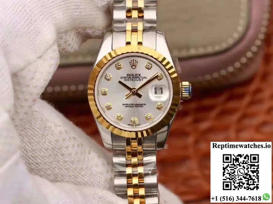 Rolex Lady Datejust 18K Gold 28MM Silver Dial - Watches