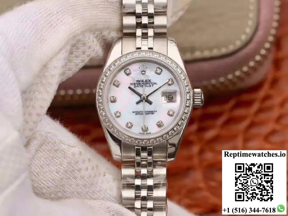 Rolex Lady Datejust 28MM Mother Of Pearl Dial - Watches
