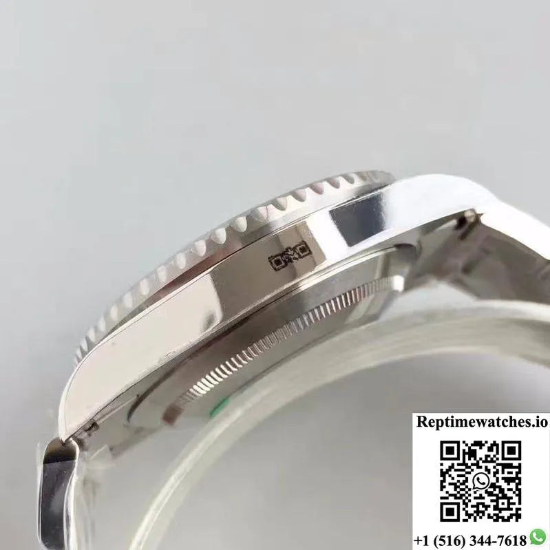 Rolex Submariner Date 116610Lv Noob Factory V9 Green Dial Diamond-Rep Time Watches