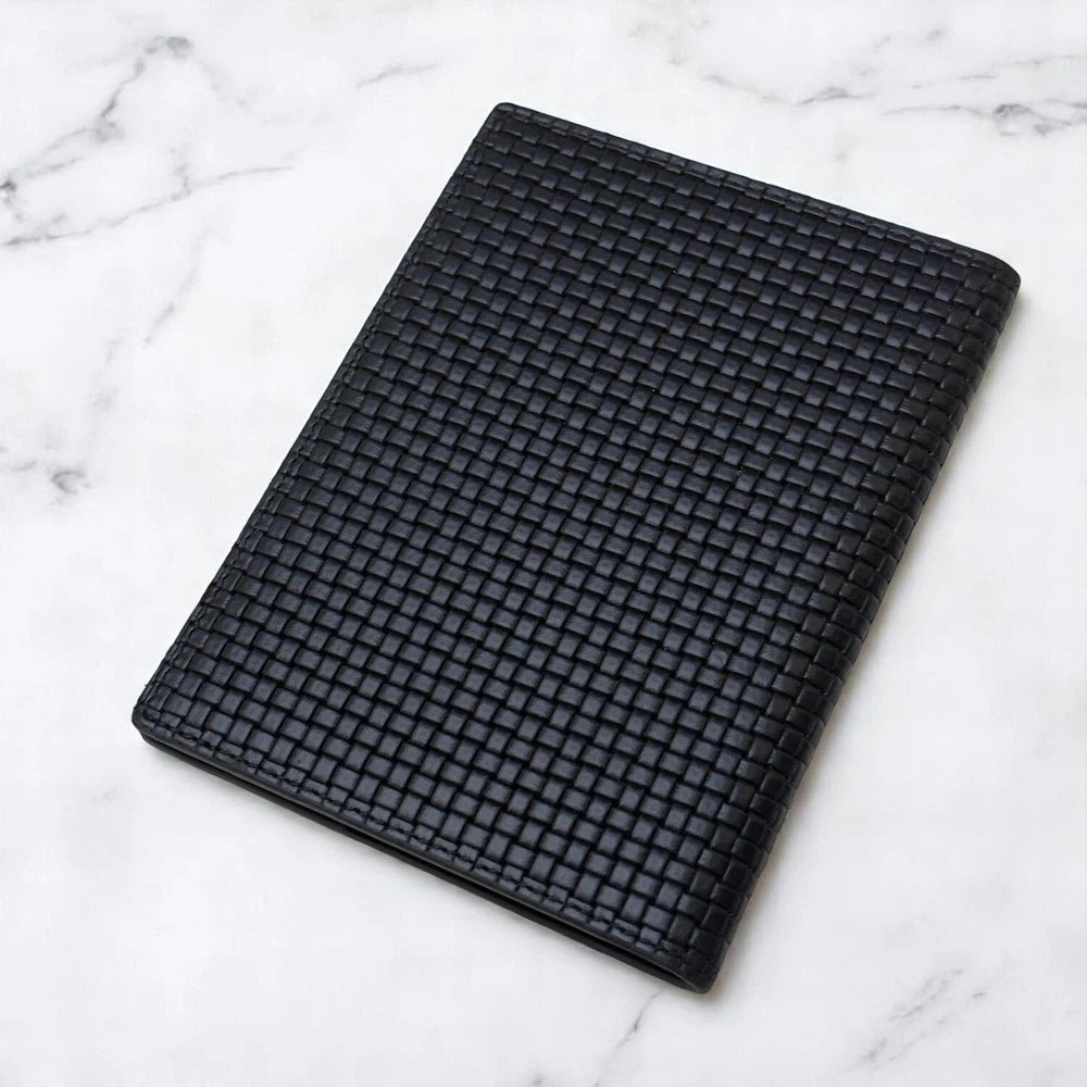 ROGER DUBUIS INTRECCIATO LEATHER PASSPORT HOLDER – BLACK – VIP GIFT – BOXED