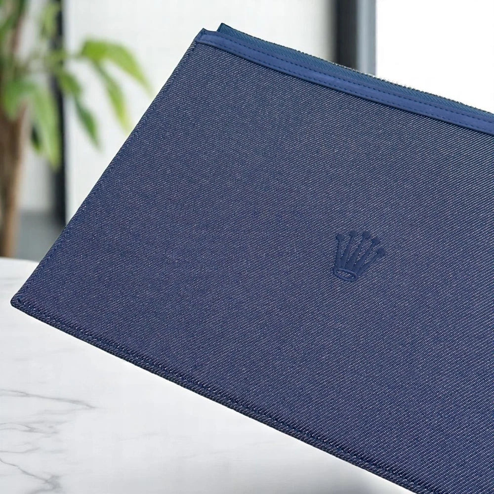 ROLEX WATCHES AND WONDERS BLUE TRAVEL POUCH – 2024 EDITION – VIP GIFT – BOXED AD