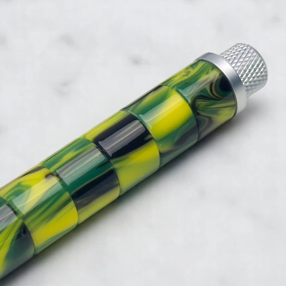BREITLING MOSAIC VERDANT BALLPOINT PEN YELLOW & GREEN MARBLE DESIGN