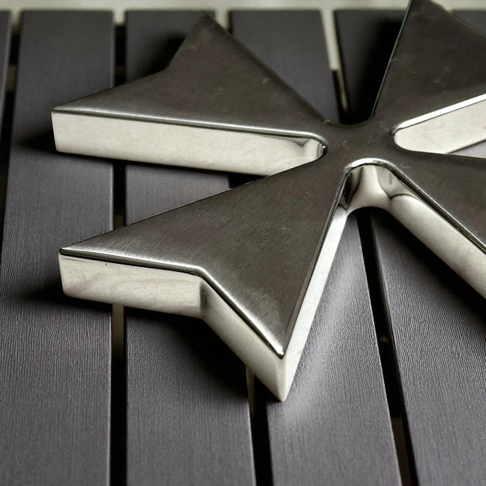 VACHERON CONSTANTIN MALTE CROSS PAPERWEIGHT – VIP GIFT
