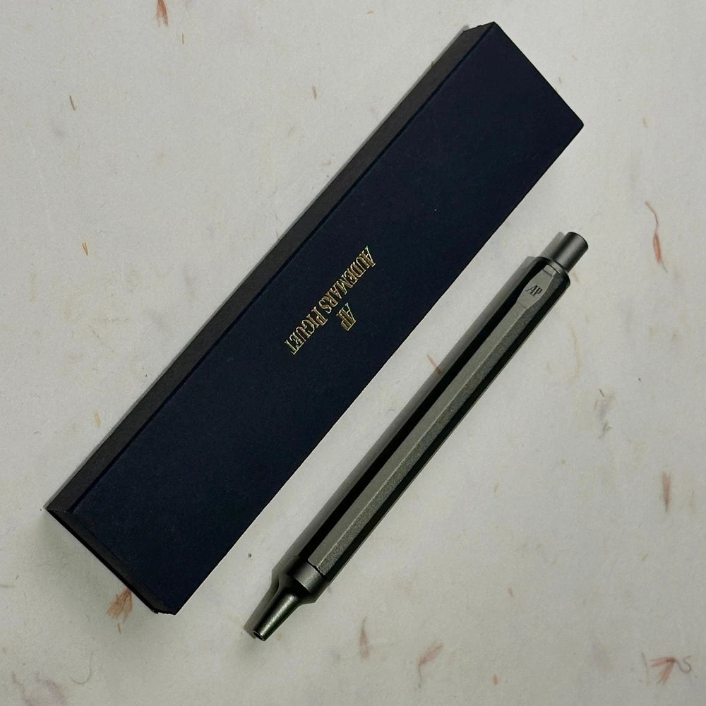 AUDEMARS PIGUET MILITARY GREEN PEN 001 - LUXURY ACCESSORY