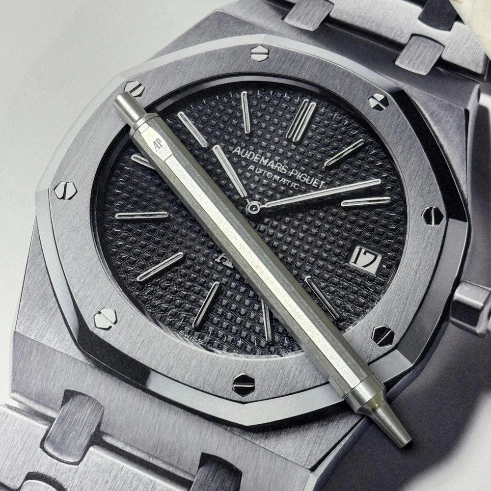 AUDEMARS PIGUET COSMIC SILVER PEN FOR EXQUISITE WRITING | ELEGANT DESIGN