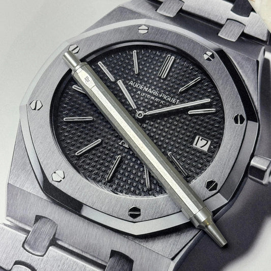 AUDEMARS PIGUET COSMIC SILVER PEN FOR EXQUISITE WRITING | ELEGANT DESIGN