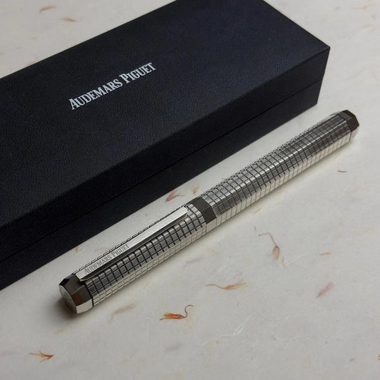 AUDEMARS PIGUET SILVER BALLPOINT PEN WITH REMOVABLE CAP | ROYAL OAK LUXURY WRITI