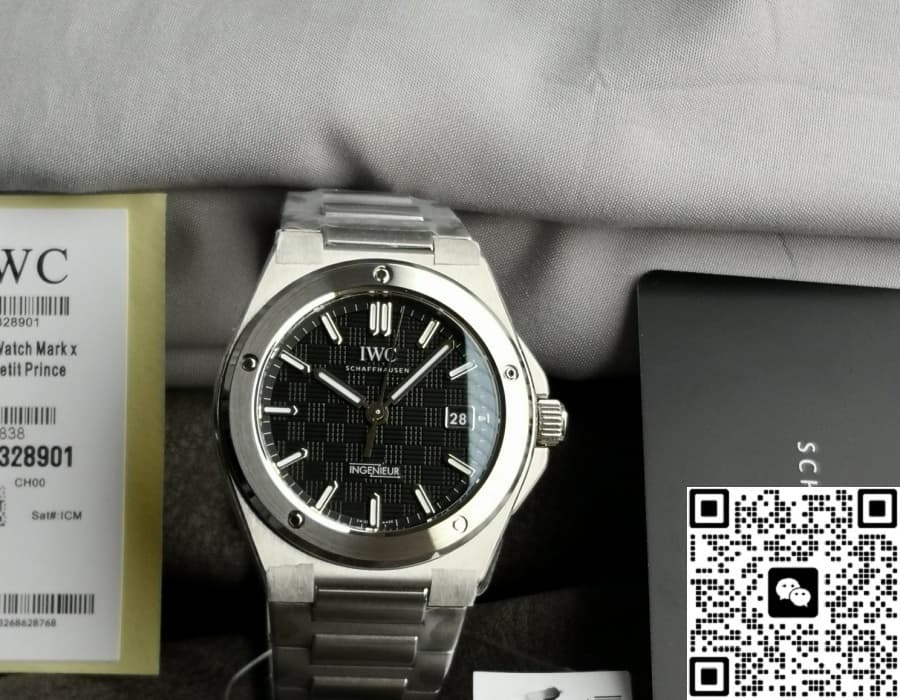 IWC Engineer IW328901 V7 Factory Black Dial