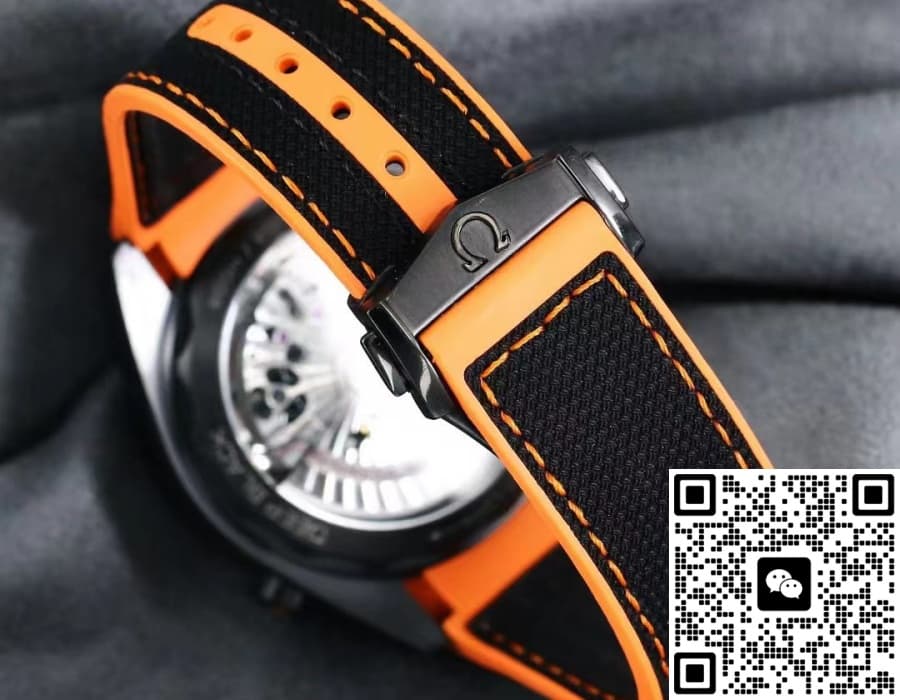 Omega Seamaster 215.32.46.51.01.001 M+ Factory Night Light