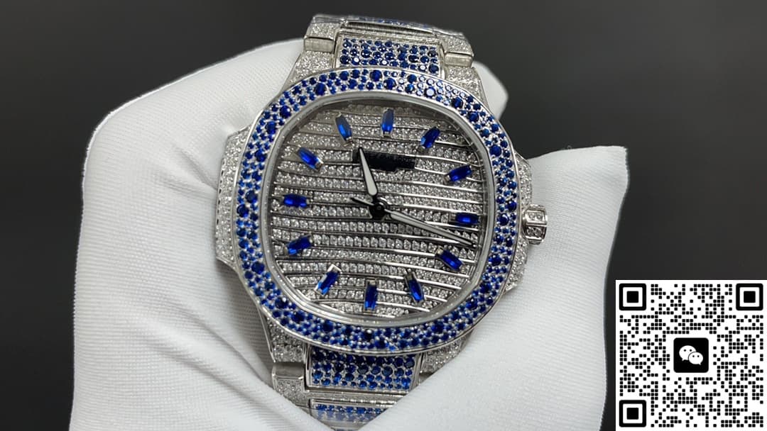 Patek Philippe Nautilus 7118/1451G-001 GR Factory Square Dial
