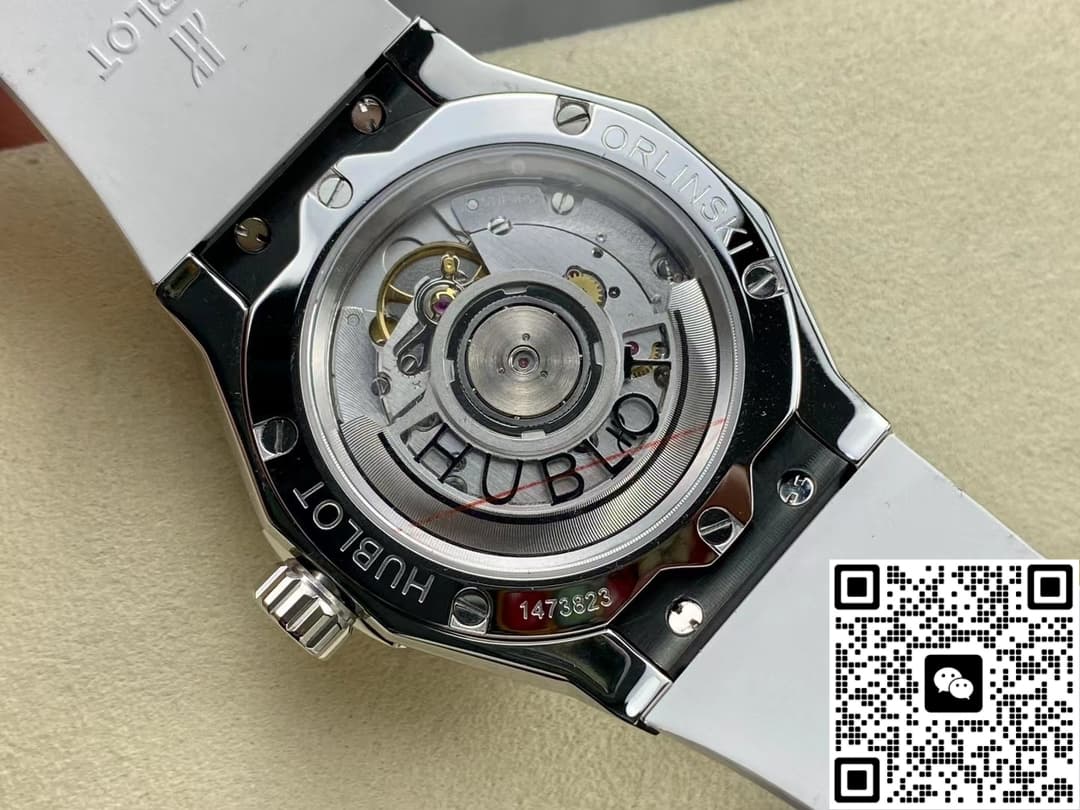 Hublot Classic Fusion 550.NS.2200.RW.1804.ORL20 HB Factory White Strap