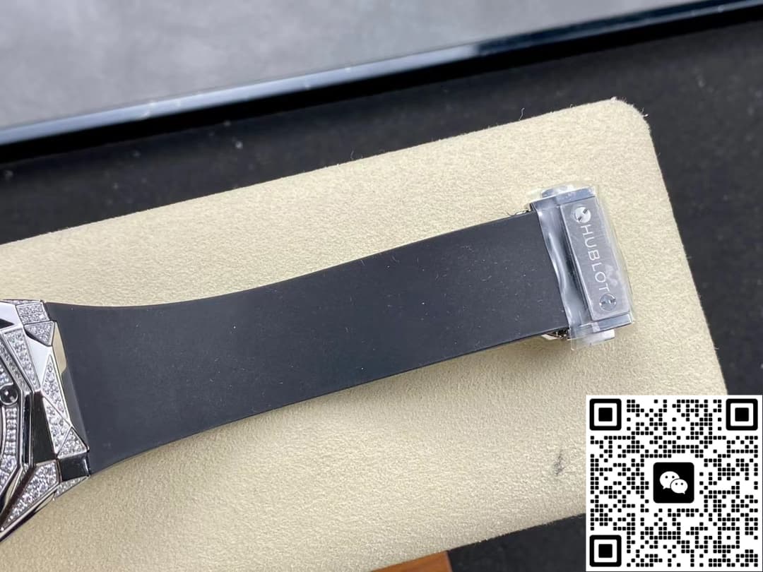 Hublot Classic Fusion 550.NS.1800.RX.1804.ORL19 HB Factory Black Strap