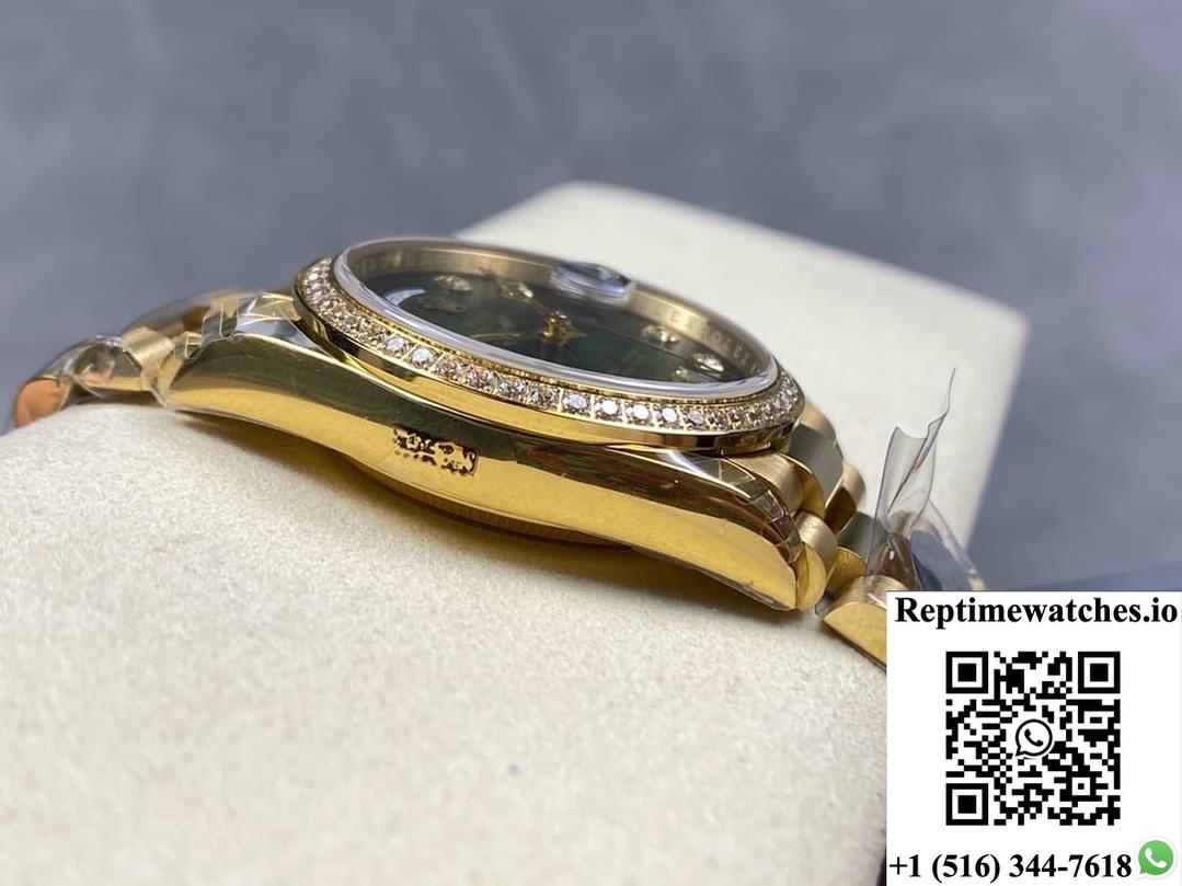Rolex Day-Date model m128398rbr-0035 8+ Factory week display
