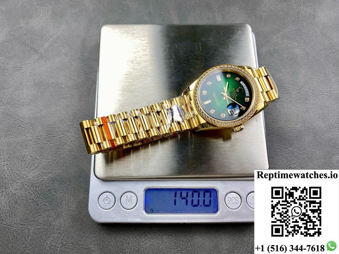 Rolex Day-Date model m128398rbr-0035 8+ Factory week display