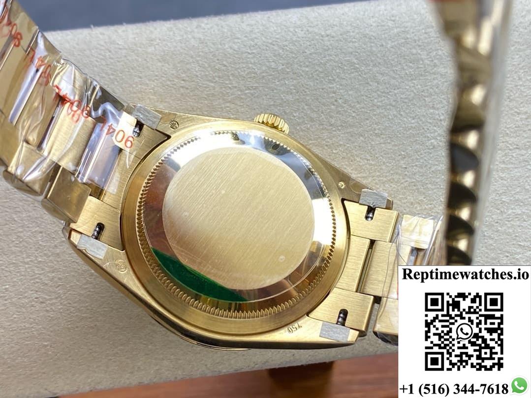 Rolex Day-Date model m128238-0071 8+ Factory date display