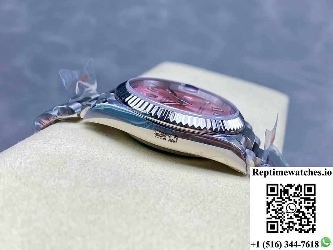 Rolex Day-Date m128239-0071 8+ Factory week display