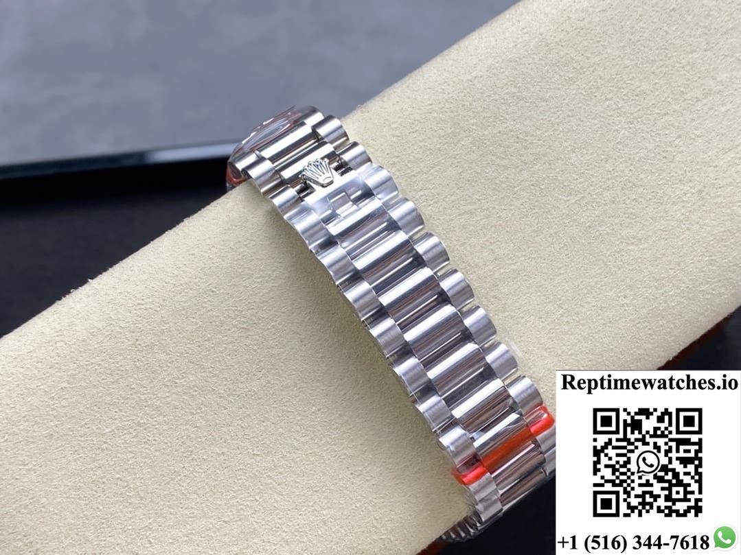 Rolex Day-Date m128239-0071 8+ Factory week display