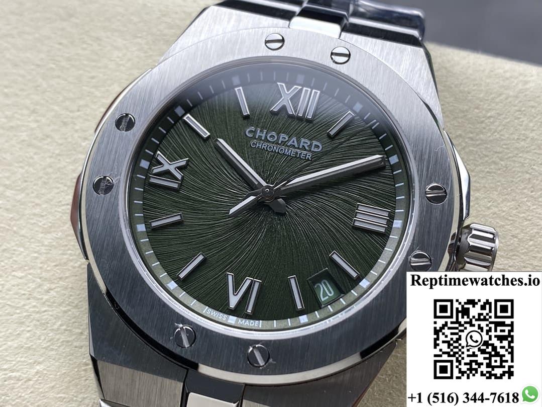 Chopard Snow Mountain Pride Wing 298600-3014 Gh Factory Back See-Through Case-Rep Time Watches