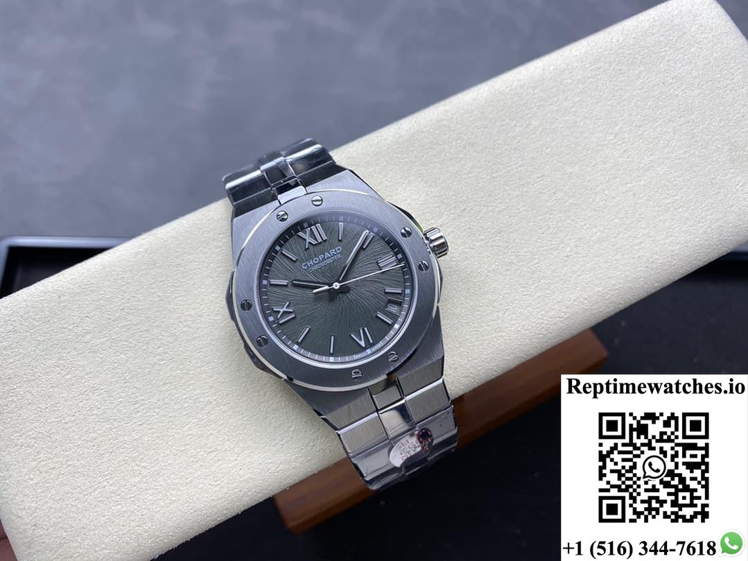 Chopard Snow Mountain Pride Wing 298600-3002 GH Factory Date Display