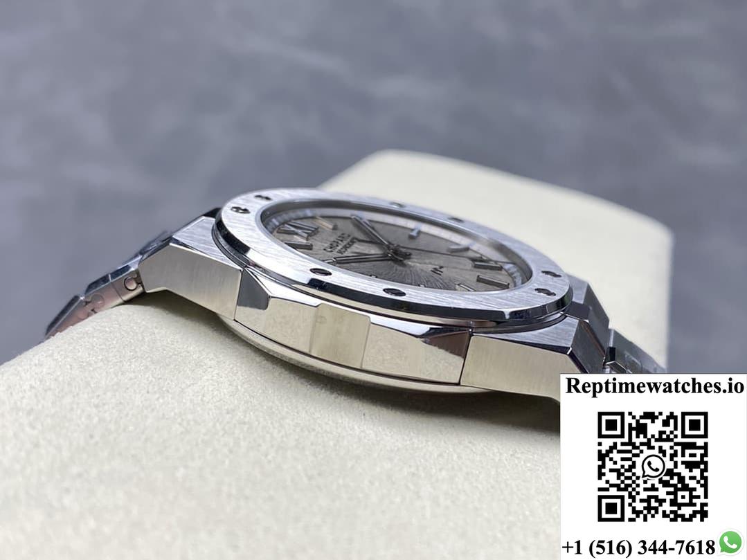 Chopard Snow Mountain Pride Wing 298600-3005 Gh Factory Luminous Hour Marker-Rep Time Watches