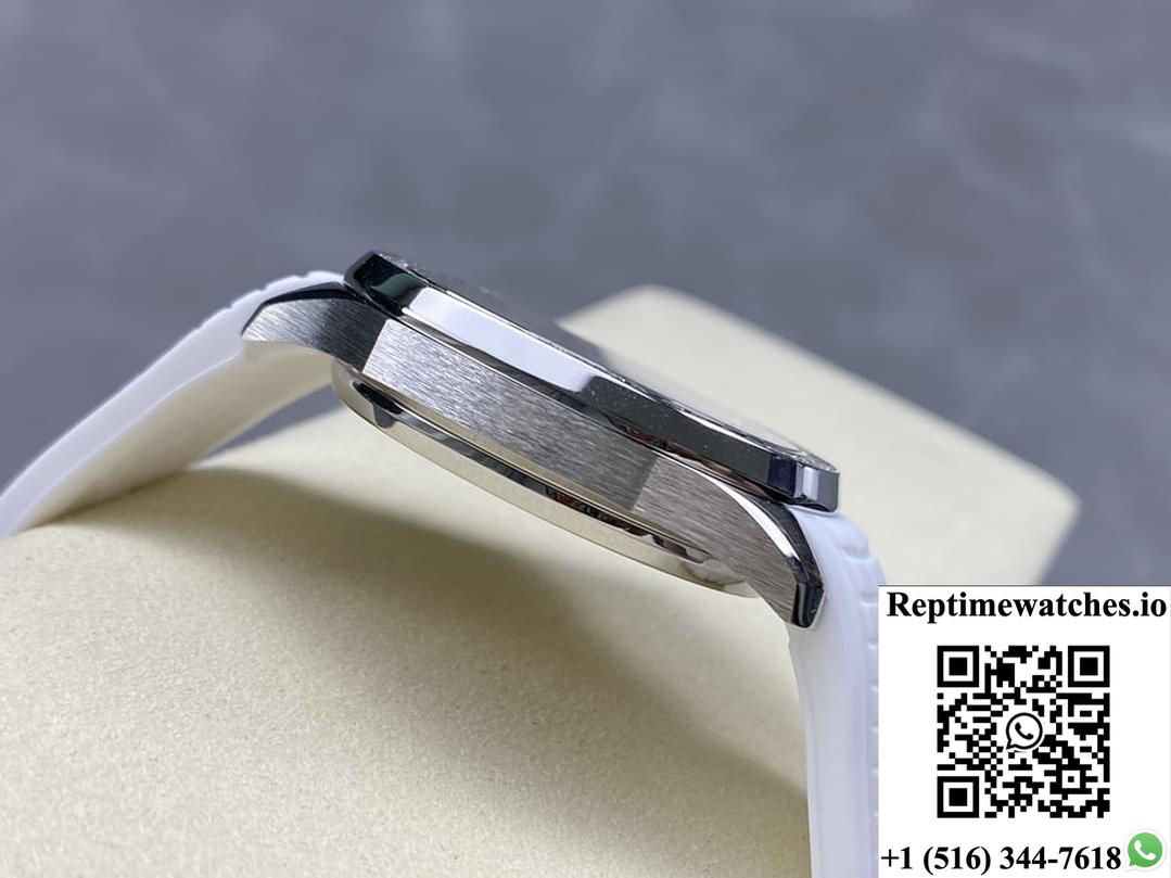 Patek Philippe AQUANAUT 5267-200A-010 GR Factory Stainless Steel Bezel