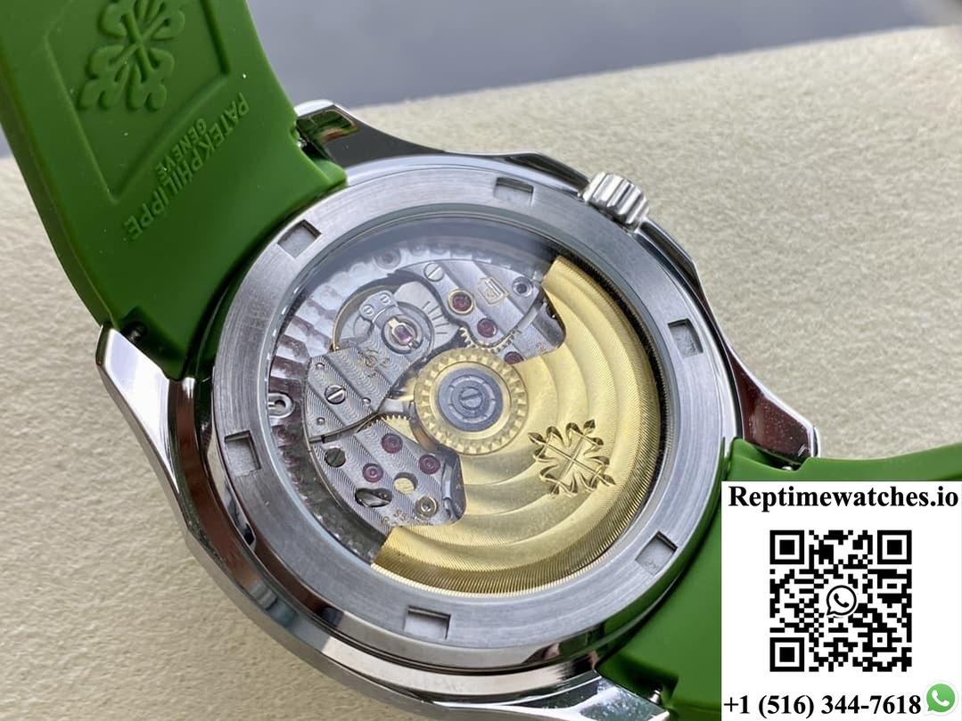 Patek Philippe AQUANAUT 5267-200A-011 GR Factory Date Display