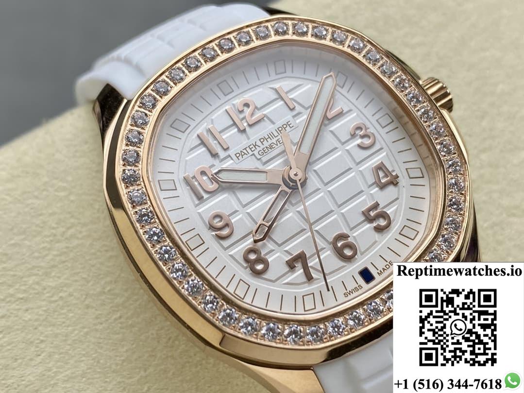 Patek Philippe AQUANAUT 5267-200R-001 GR Factory Dual Time Zone