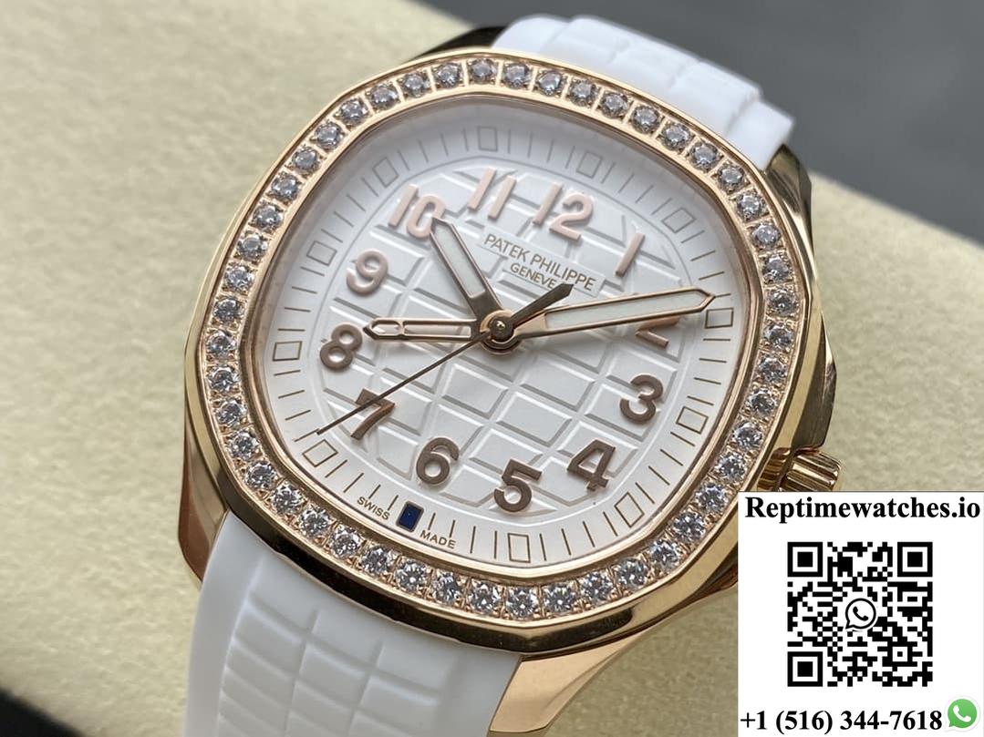 Patek Philippe AQUANAUT 5267-200R-001 GR Factory Dual Time Zone