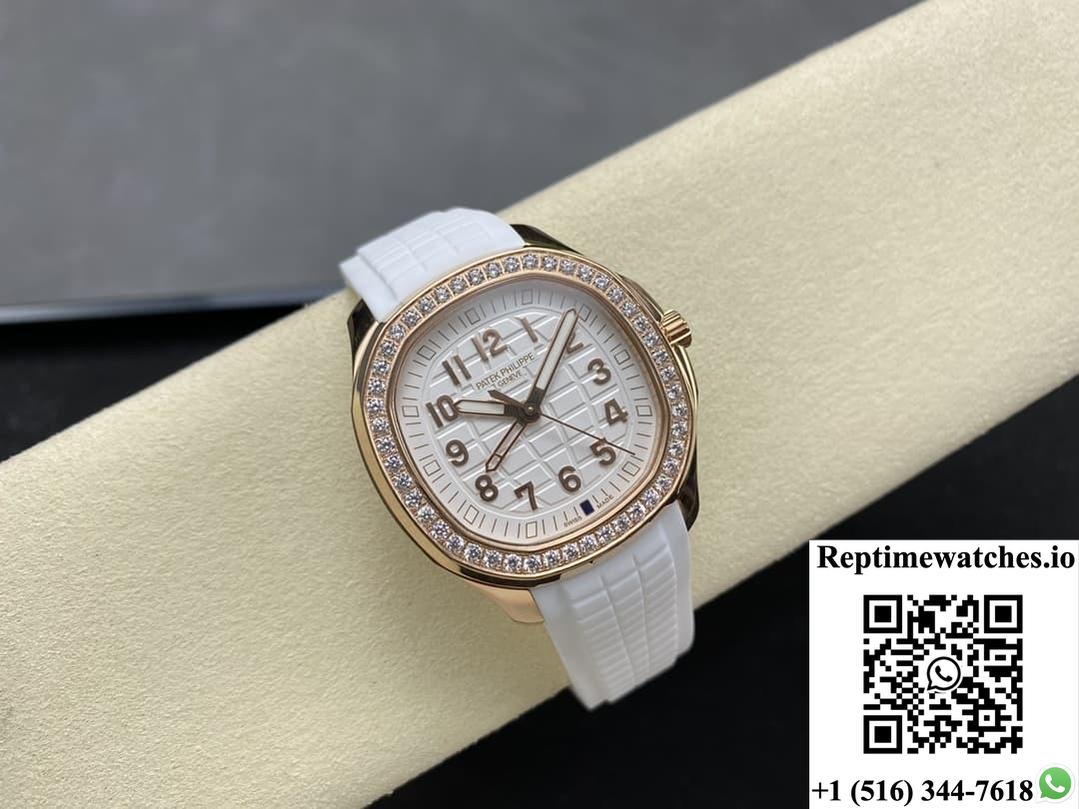 Patek Philippe AQUANAUT 5267-200R-001 GR Factory Dual Time Zone