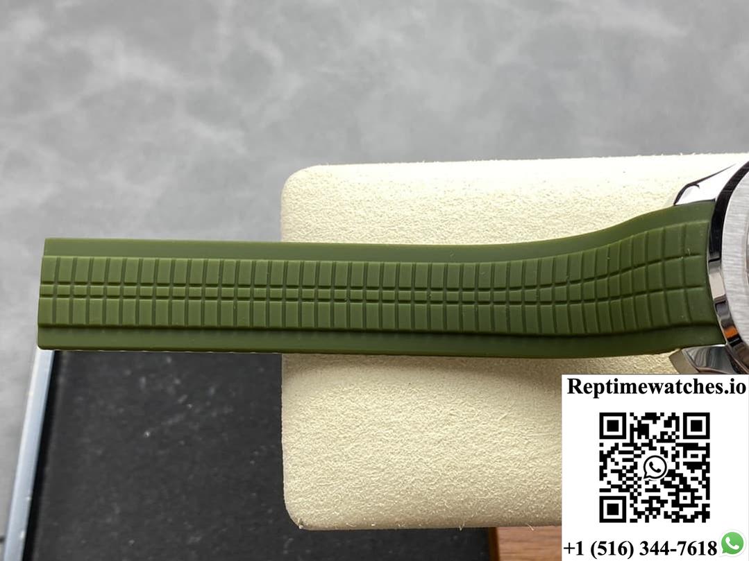 Patek Philippe AQUANAUT 5968G-010 GR Factory Date Display