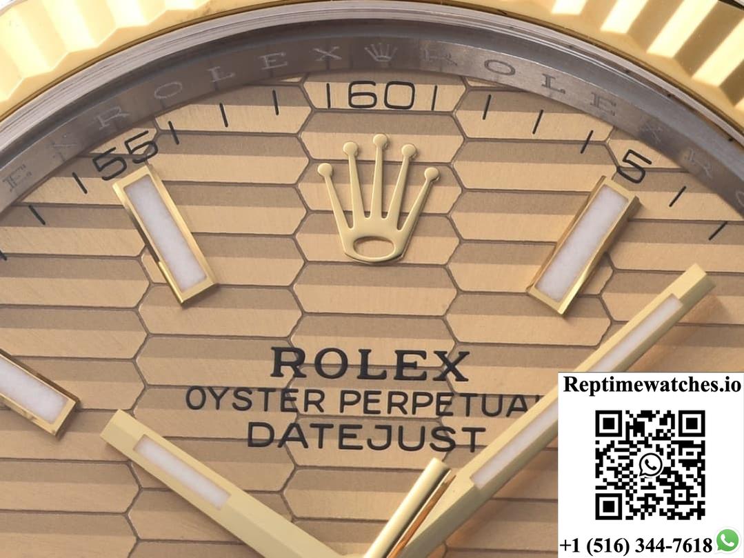 Rolex Datejust M126333-0022 Clean Factory Gold color Dial