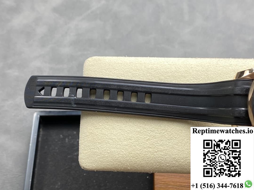 Omega Seamaster 210.62.44.51.01.001 N1 factory luminous hour markers