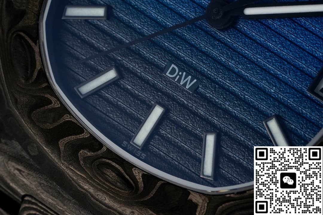 Patek Philippe Nautilus 5711 DIW Factory Sapphire Crystal