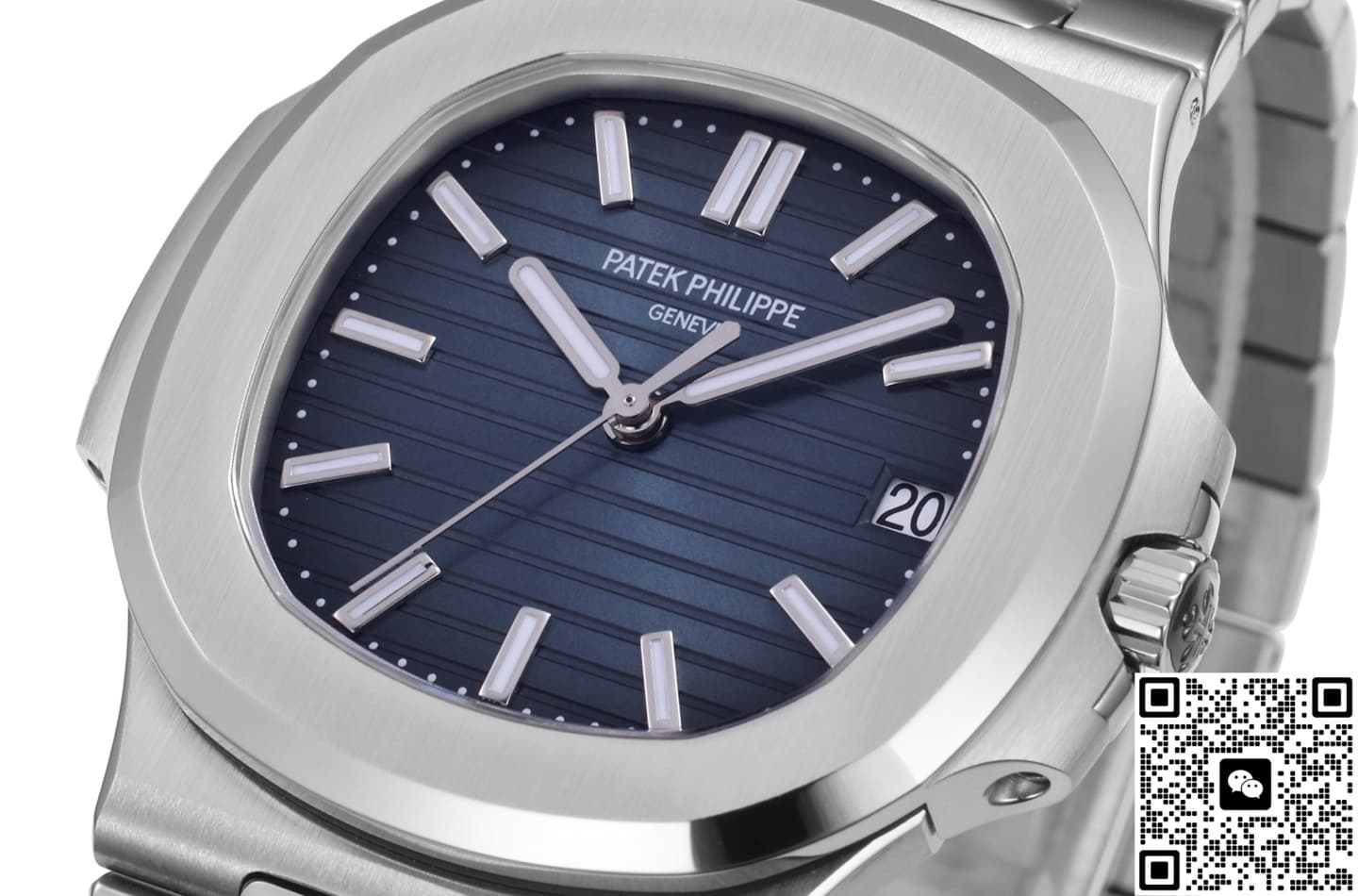 Patek Philippe Nautilus 5711-1P BB Factory Date Display