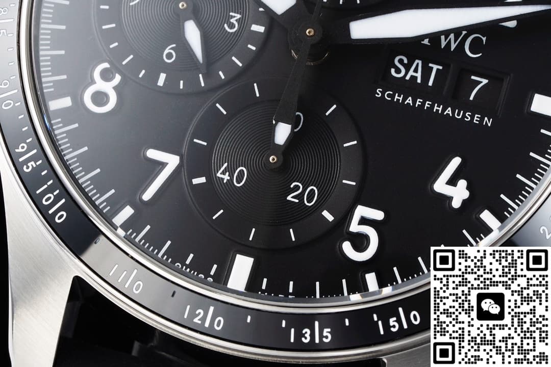IWC Pilot IW388305 BLS Factory Date Display