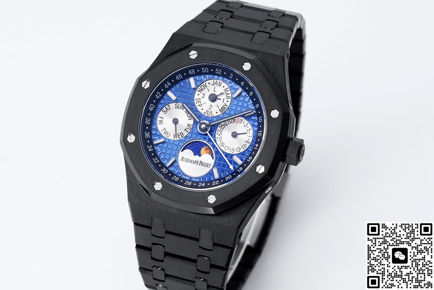 Audemars Piguet Royal Oak 26599CE.OO.1225CE.01 BBS Factory Month Display