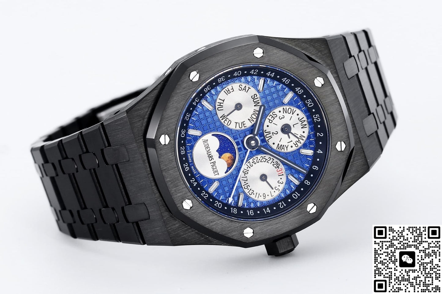 Audemars Piguet Royal Oak 26599CE.OO.1225CE.01 BBS Factory Month Display