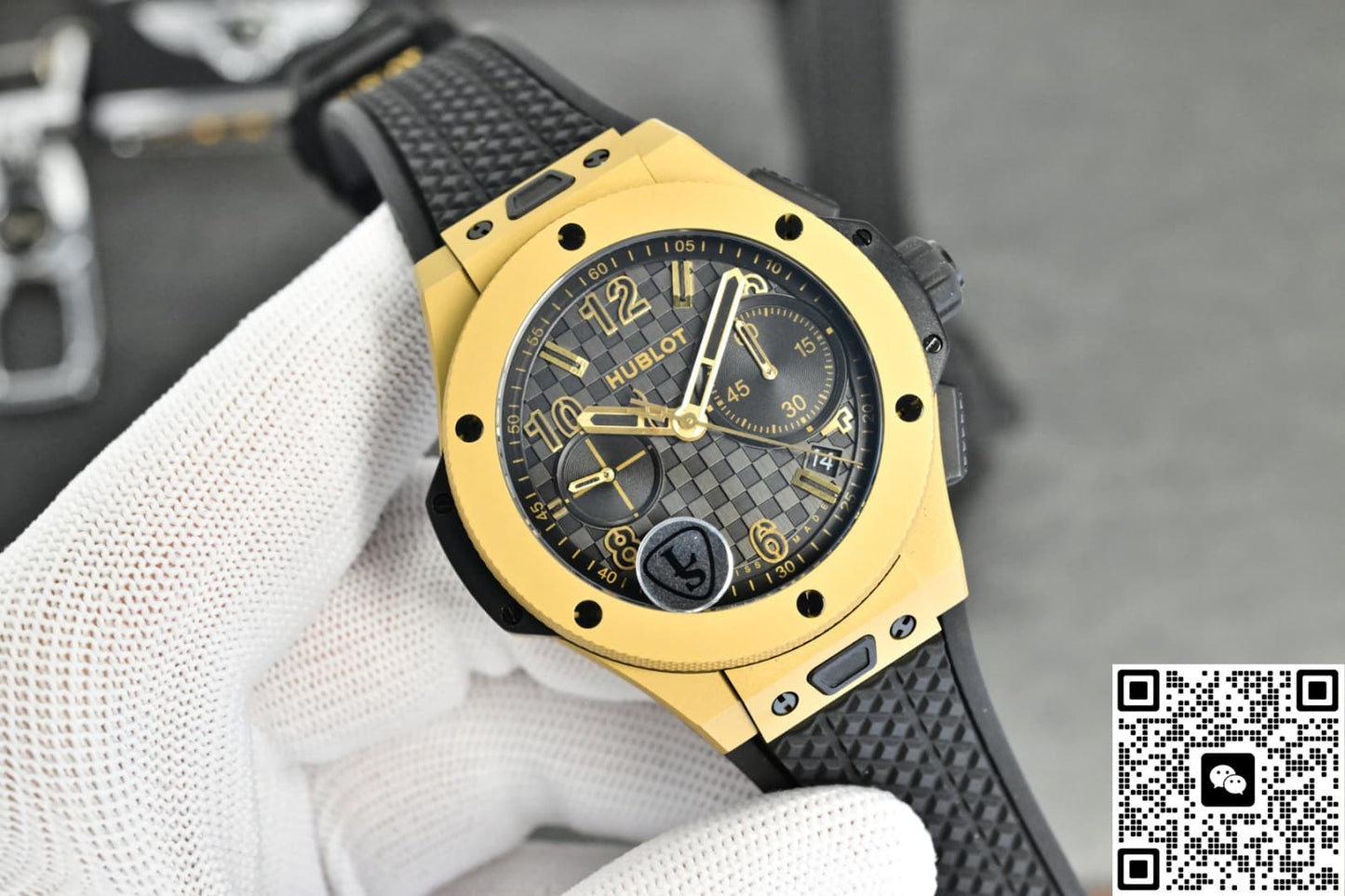 Hublot Big Bang 431.MX.1330.RX LS Factory Date Display