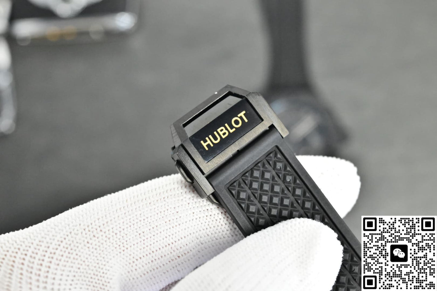 Hublot Big Bang 431.MX.1330.RX LS Factory Date Display
